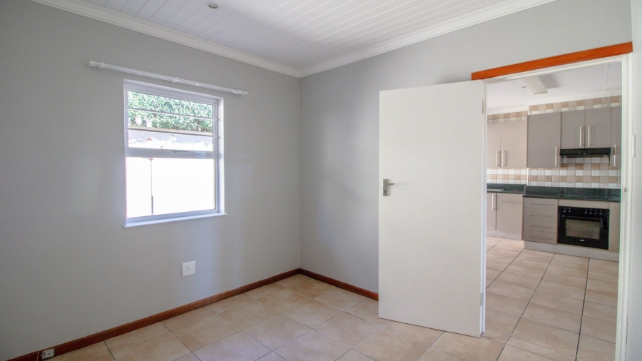 3 Bedroom Property for Sale in Beacon Bay North Eastern Cape